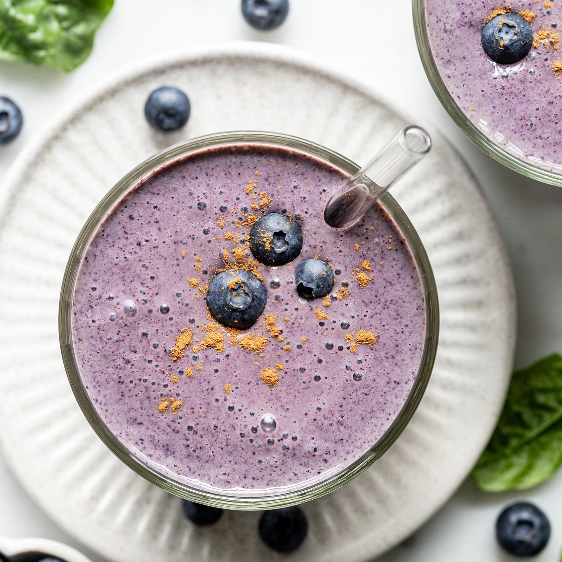 5-Minute Blueberry Spinach Smoothie
