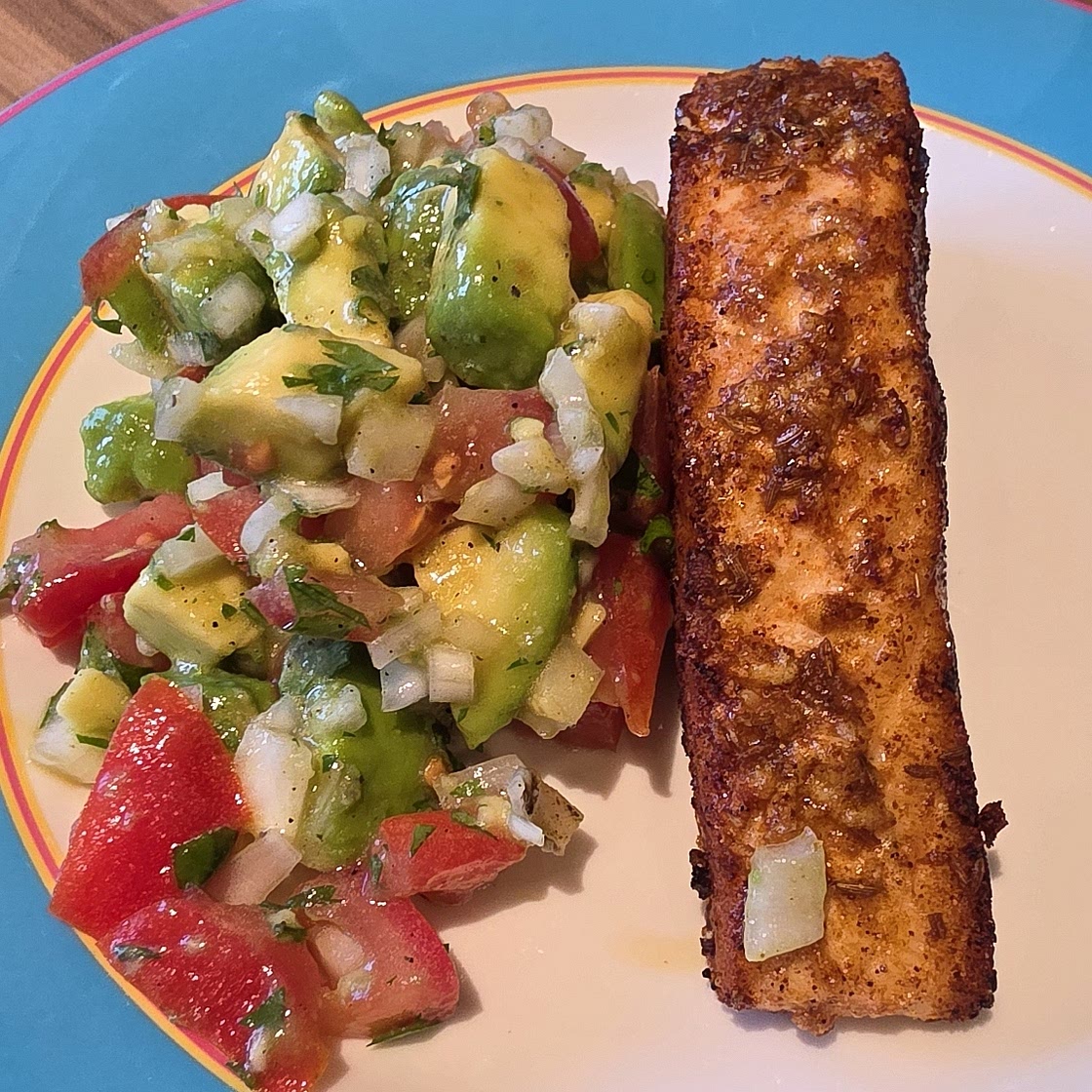 Grilled Salmon with Avocado Salsa (Healthy, Low-Carb, Paleo, Whole30)