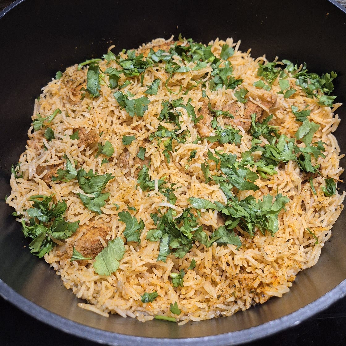 One Pan Spanish Chicken and Rice