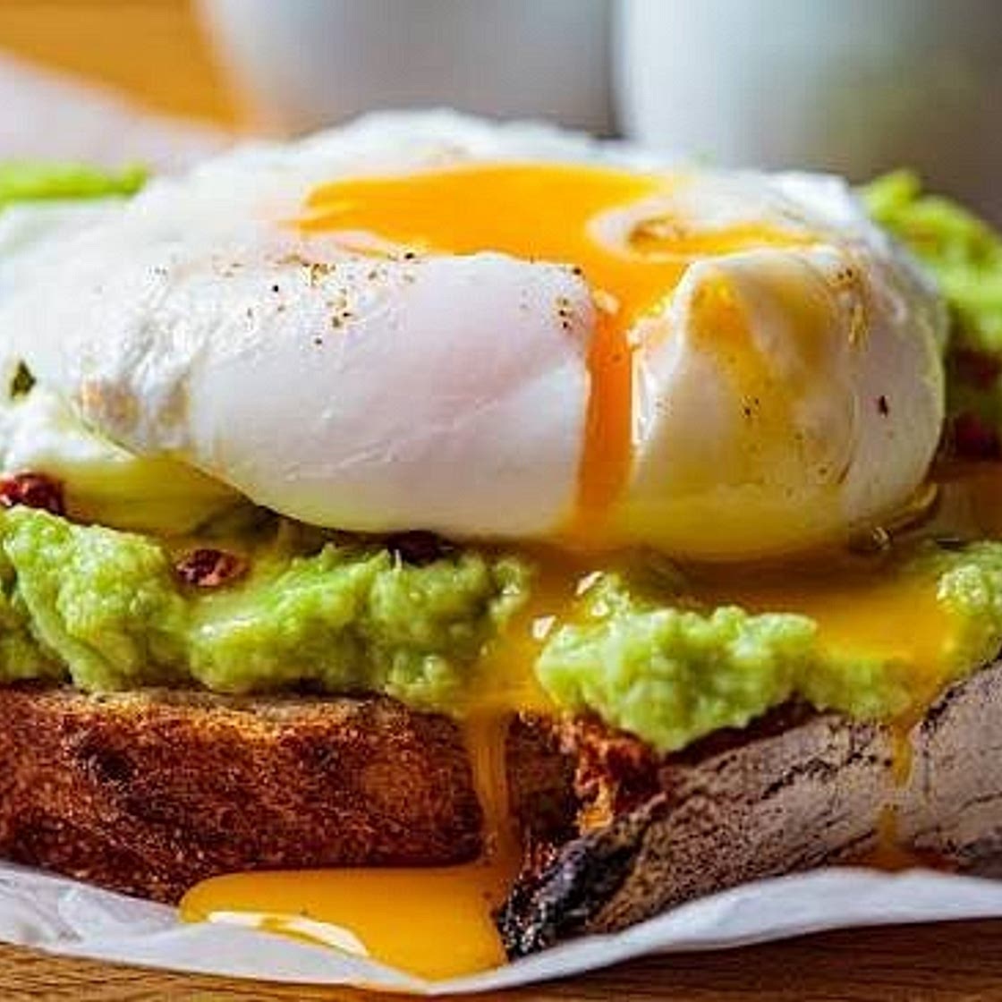 Avocado Toast cu ou