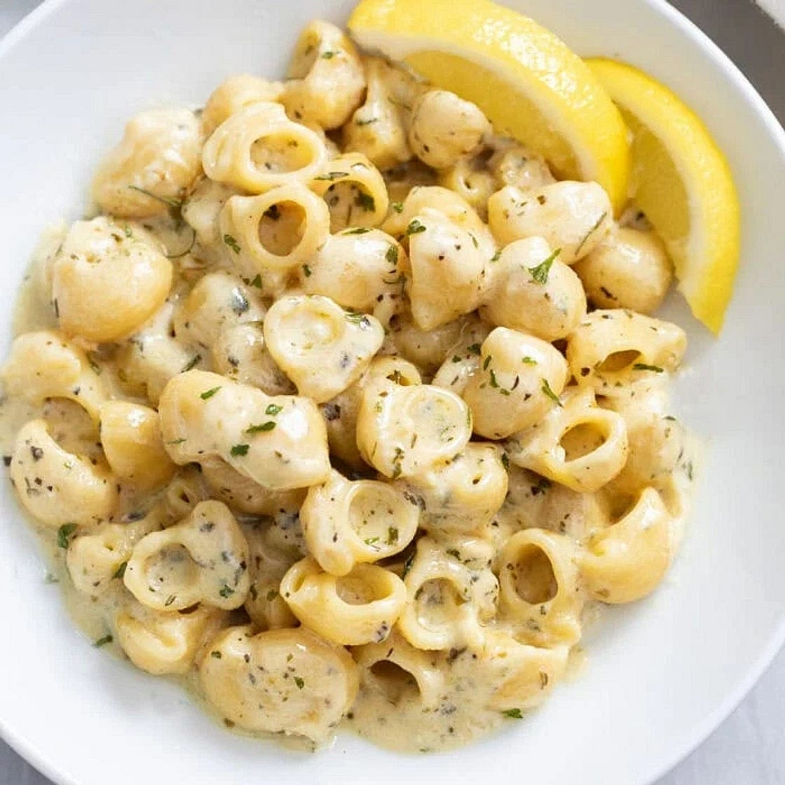 Garlic Butter Pasta (One Pot!)