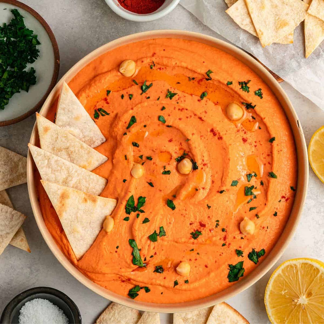 Roasted Red Bell Pepper Hummus (Smoky and Creamy)