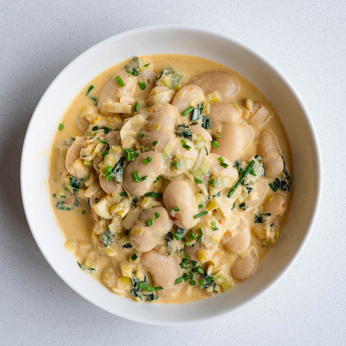 Creamy Gigantes Beans with Leeks