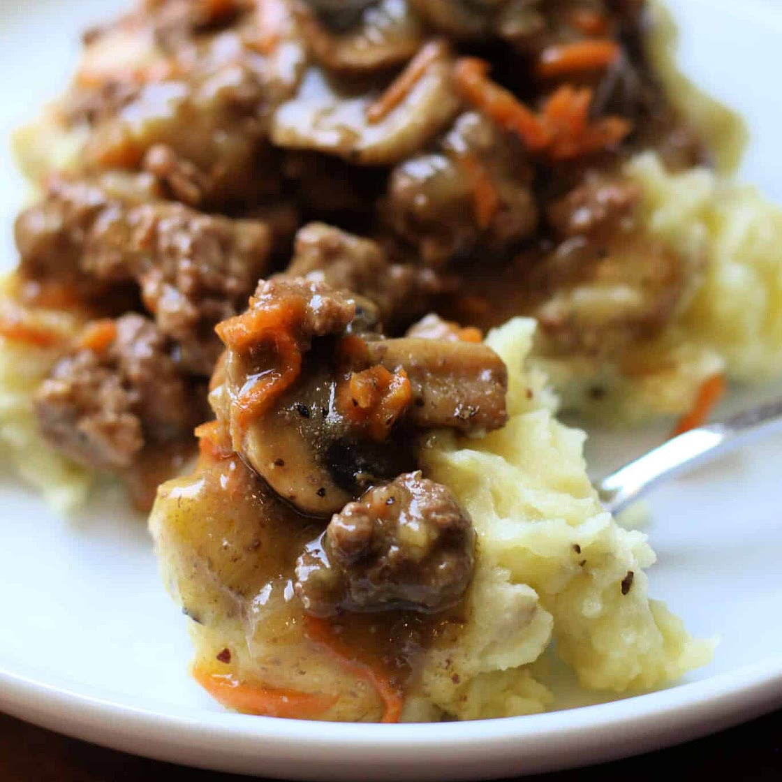 Amish Beef and Potato Casserole