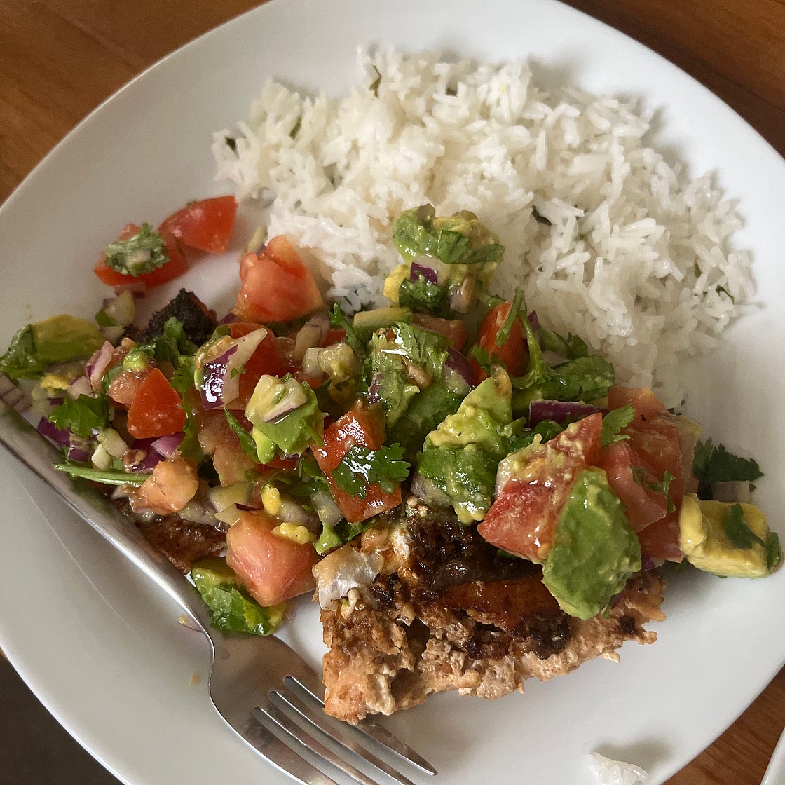Grilled Salmon with Avocado Salsa (Healthy, Low-Carb, Paleo, Whole30)