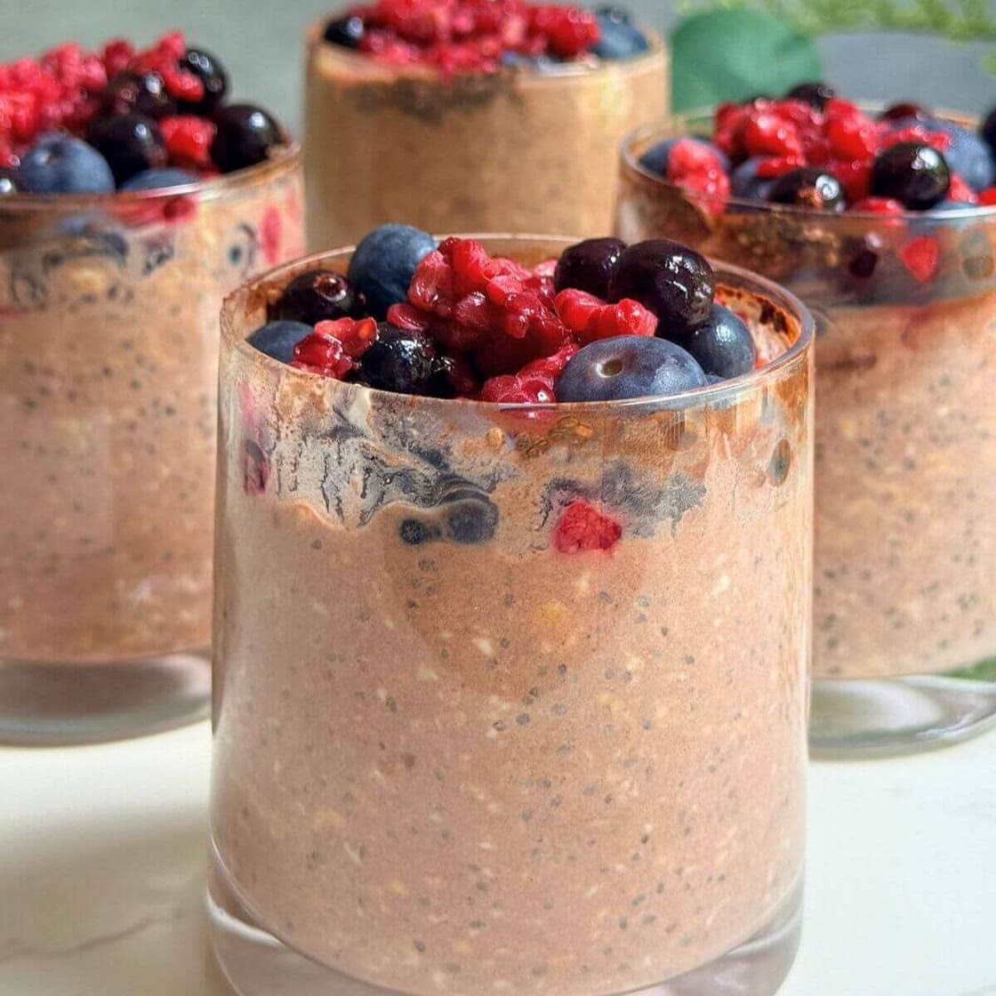 Chocolate Berry Protein Overnight Oats