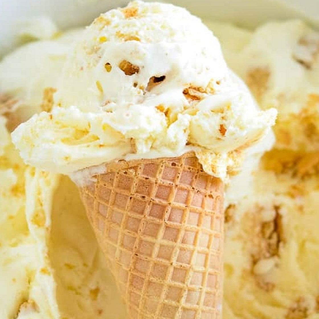 Cheesecake ice cream