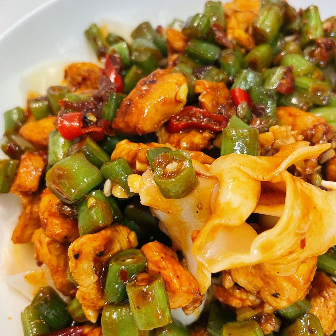Chinese Green Bean & Chicken Noodles