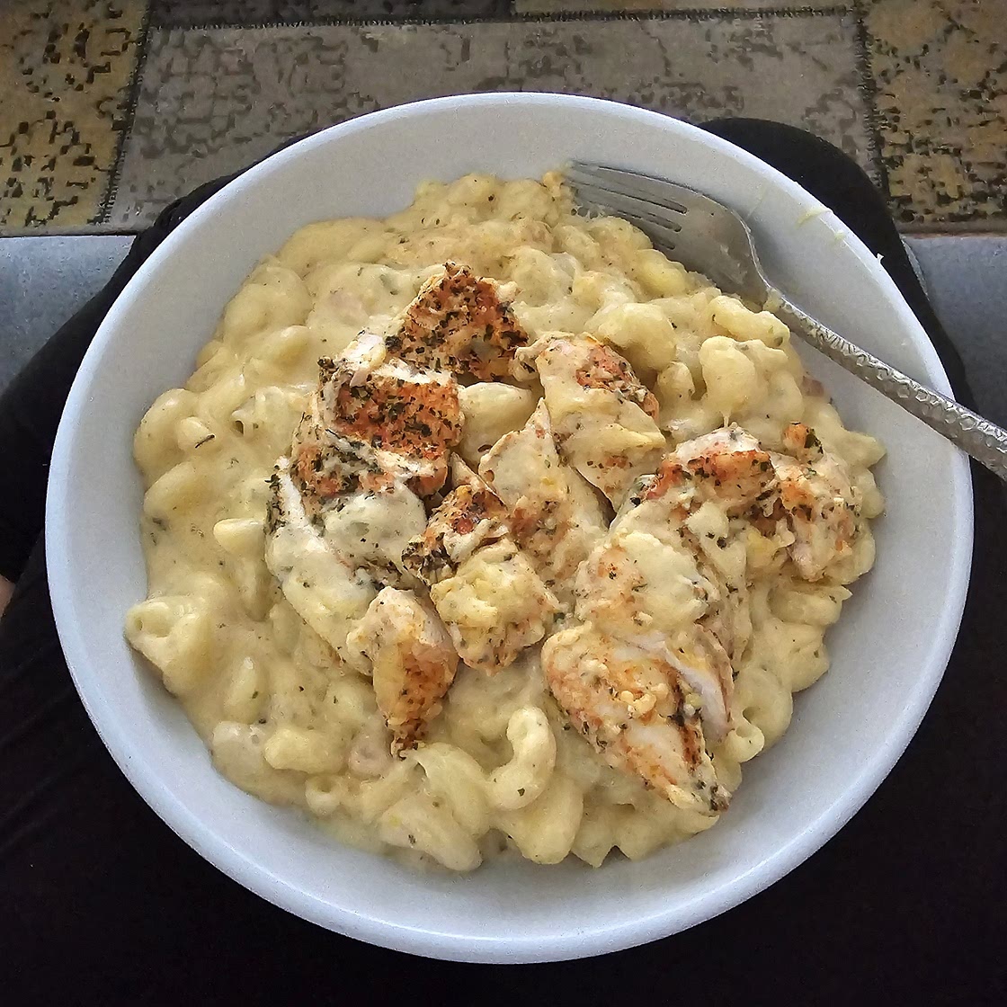 Tuscan Chicken Mac And Cheese (ONE POT, STOVE TOP)