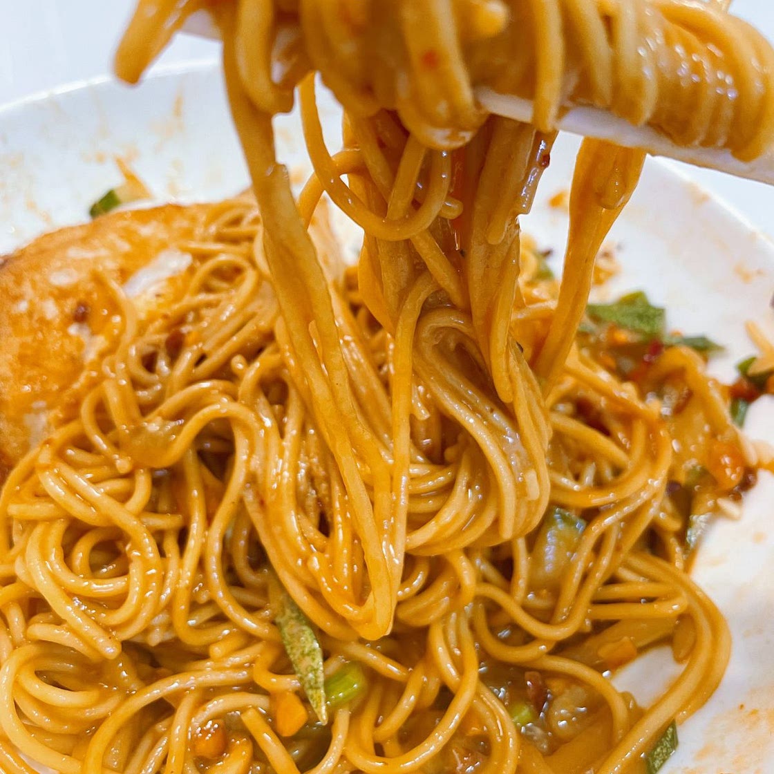 Chinese Veggie Sesame Noodles (麻酱拌面)