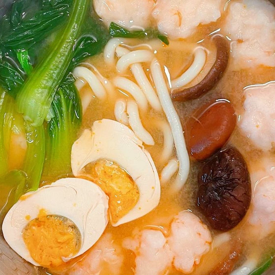 Low-Fat, Healthy Miso Shrimp Paste Udon Noodles