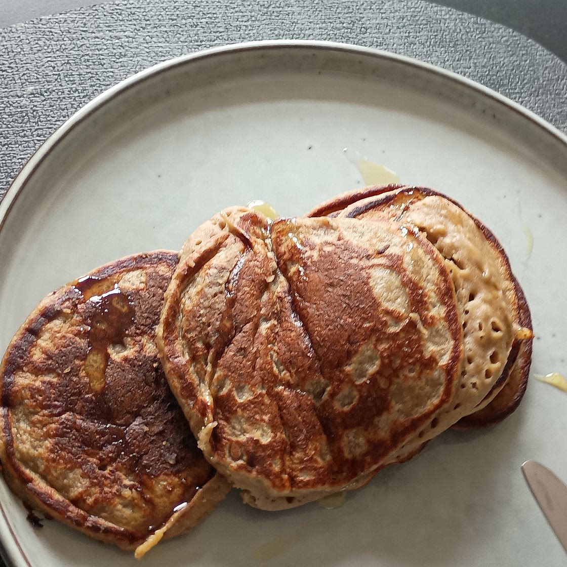 3 Ingredient Flourless Banana Pancakes