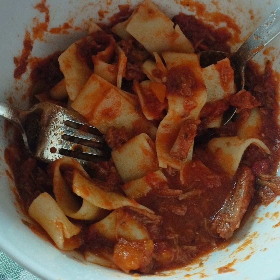 Slow Cooked Shredded Beef Ragu Pasta