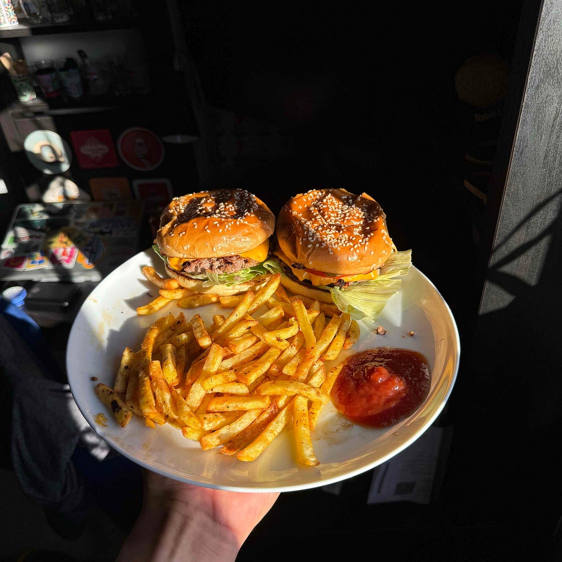 Smashed Cheeseburgers