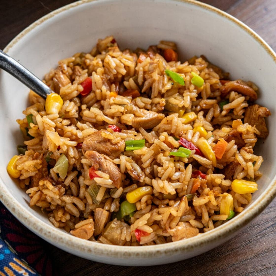One Pot Savoury Chicken Rice