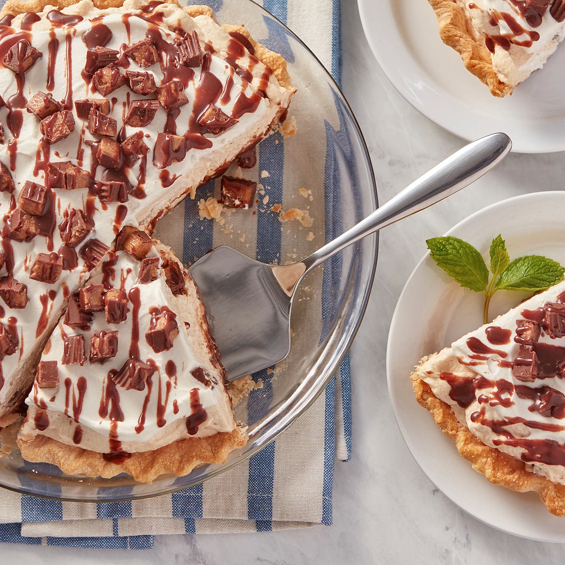 REESE’S Peanut Butter Pie