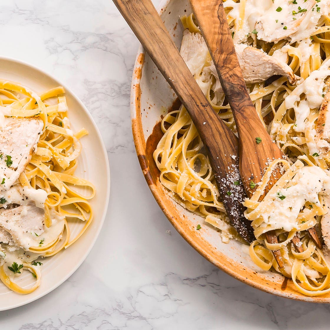Copycat Olive Garden® Chicken Alfredo