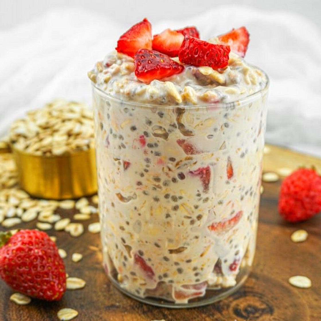 Strawberry Overnight Oats