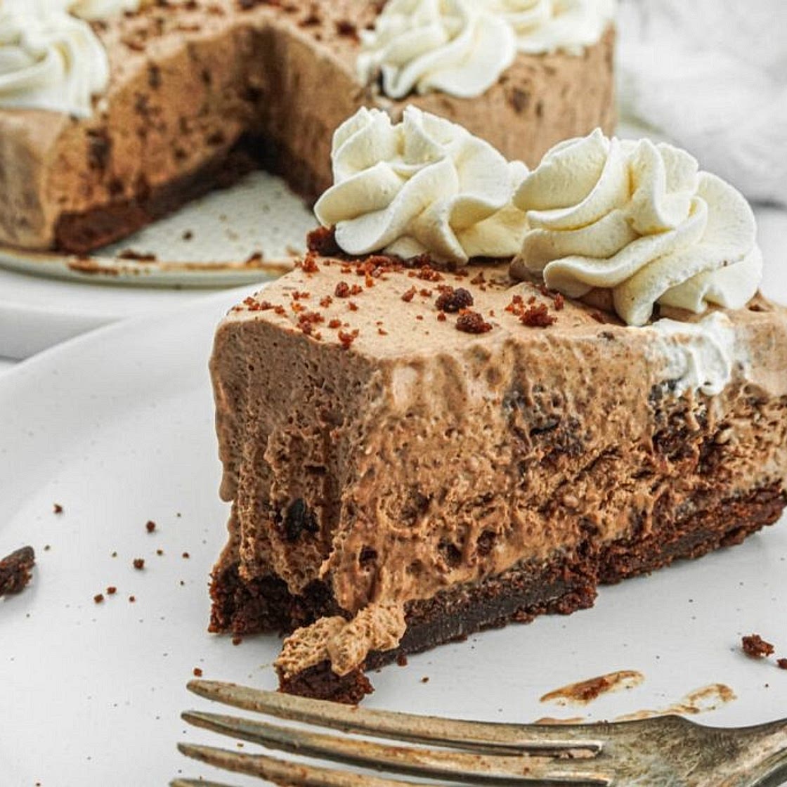 No Bake Brownie Ice Cream Cake