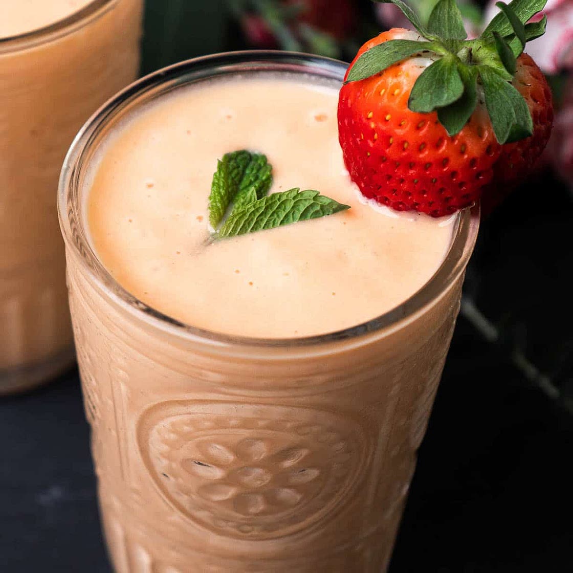 Cantaloupe Smoothie (Sweet + Creamy )