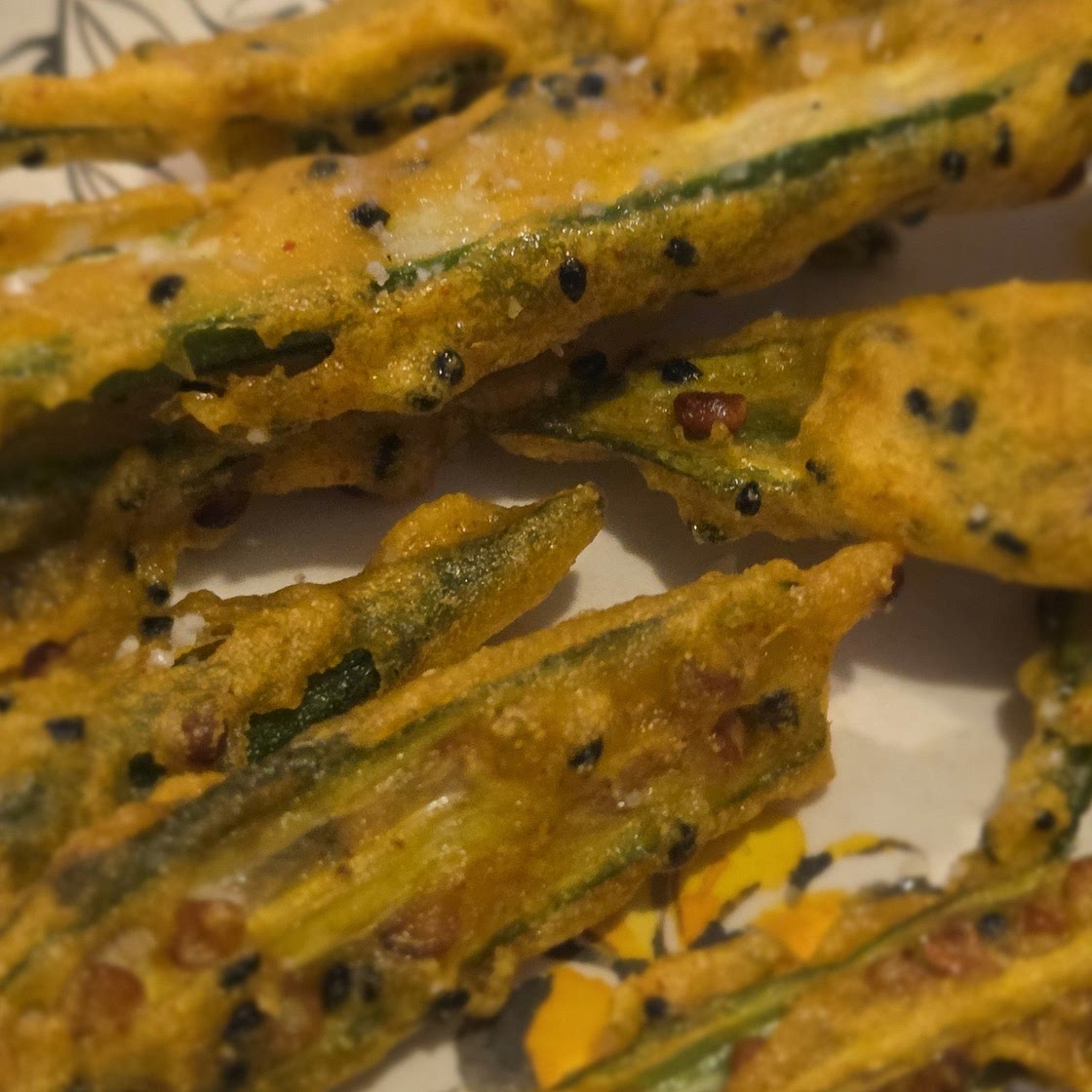 Kurkuri Bhindi (Crispy Fried Okra Recipe)