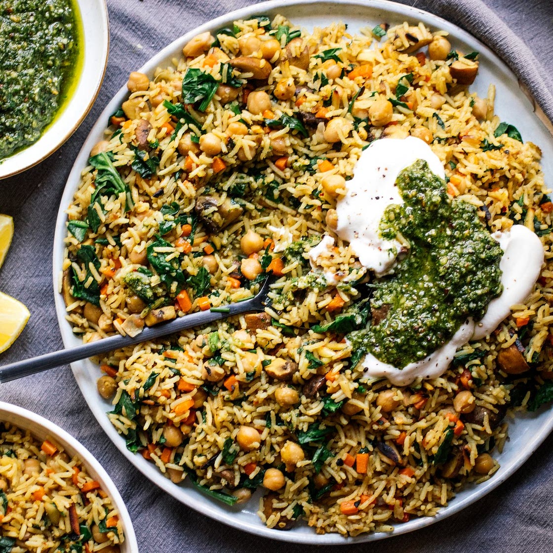 Veganes Pilaw mit Kichererbsen und Pilzen