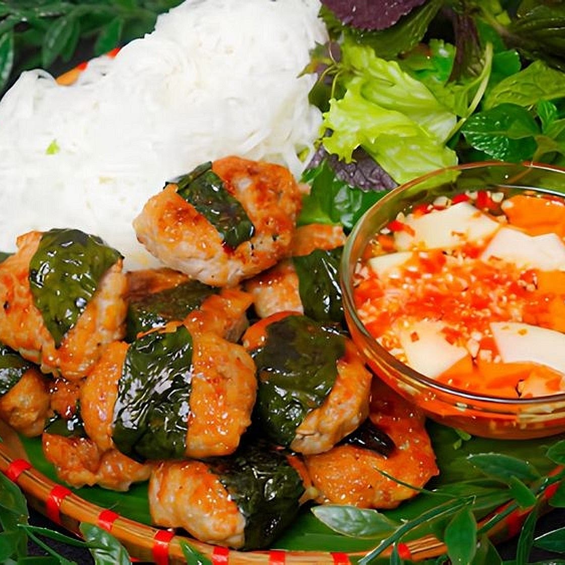 Authentic Bún Chả Hanoi