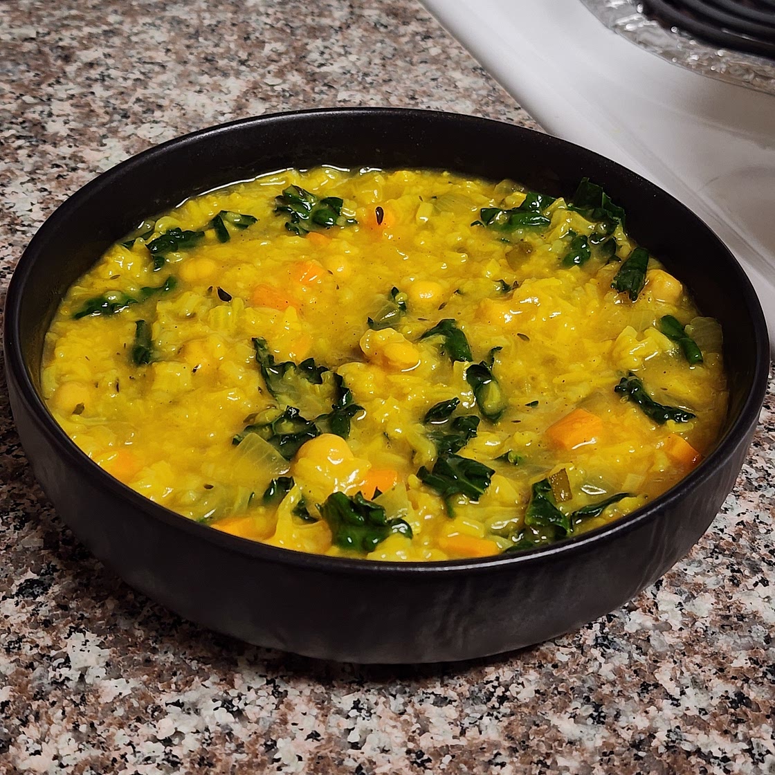 Greek Lemon Soup With Chickpeas