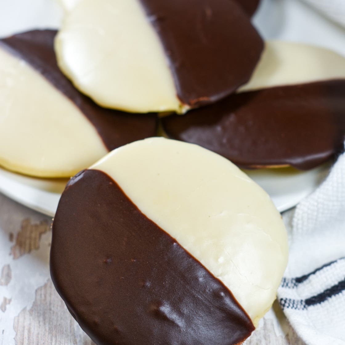New York Black and White Cookies