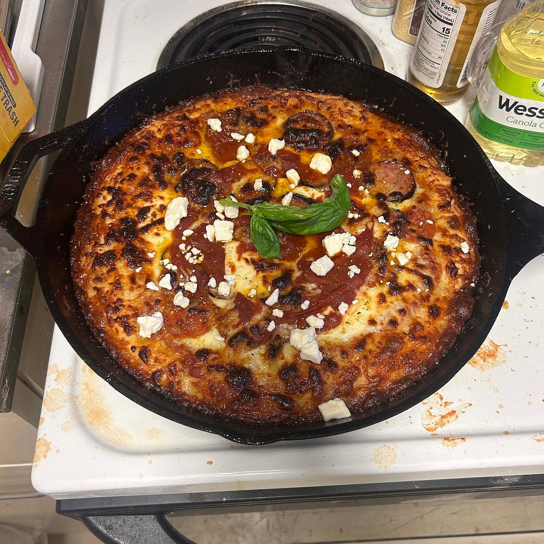 Crispy Cheesy Pan Pizza