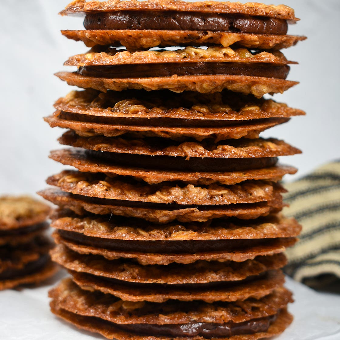 Chai Oatmeal Lace Cookies