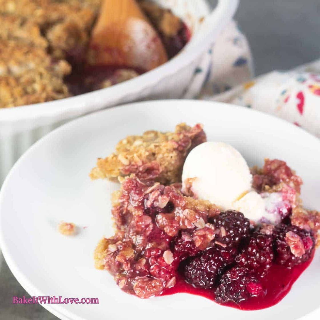 Blackberry Crisp