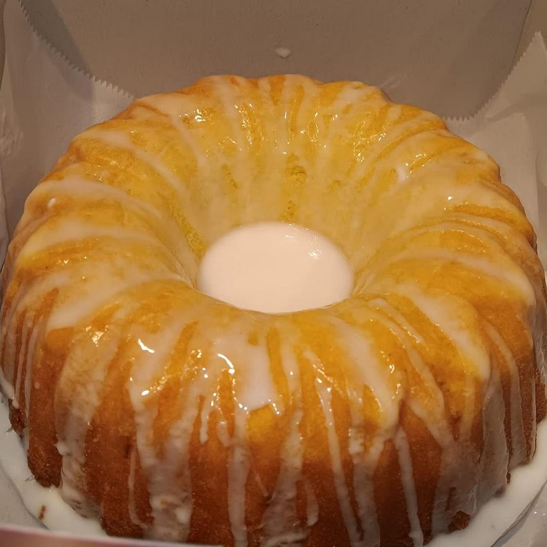 7-Up Pound Cake