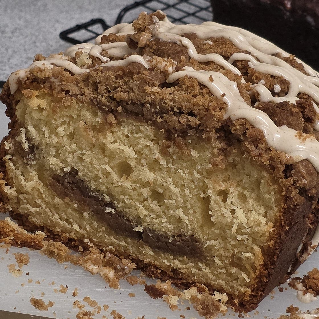 Sour Cream Coffee Cake (with Crumb Topping)