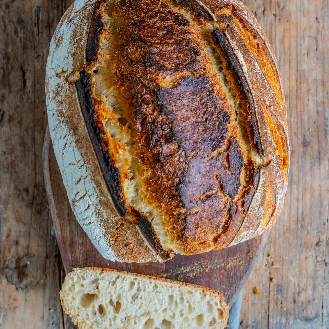 Sauerteig Brot