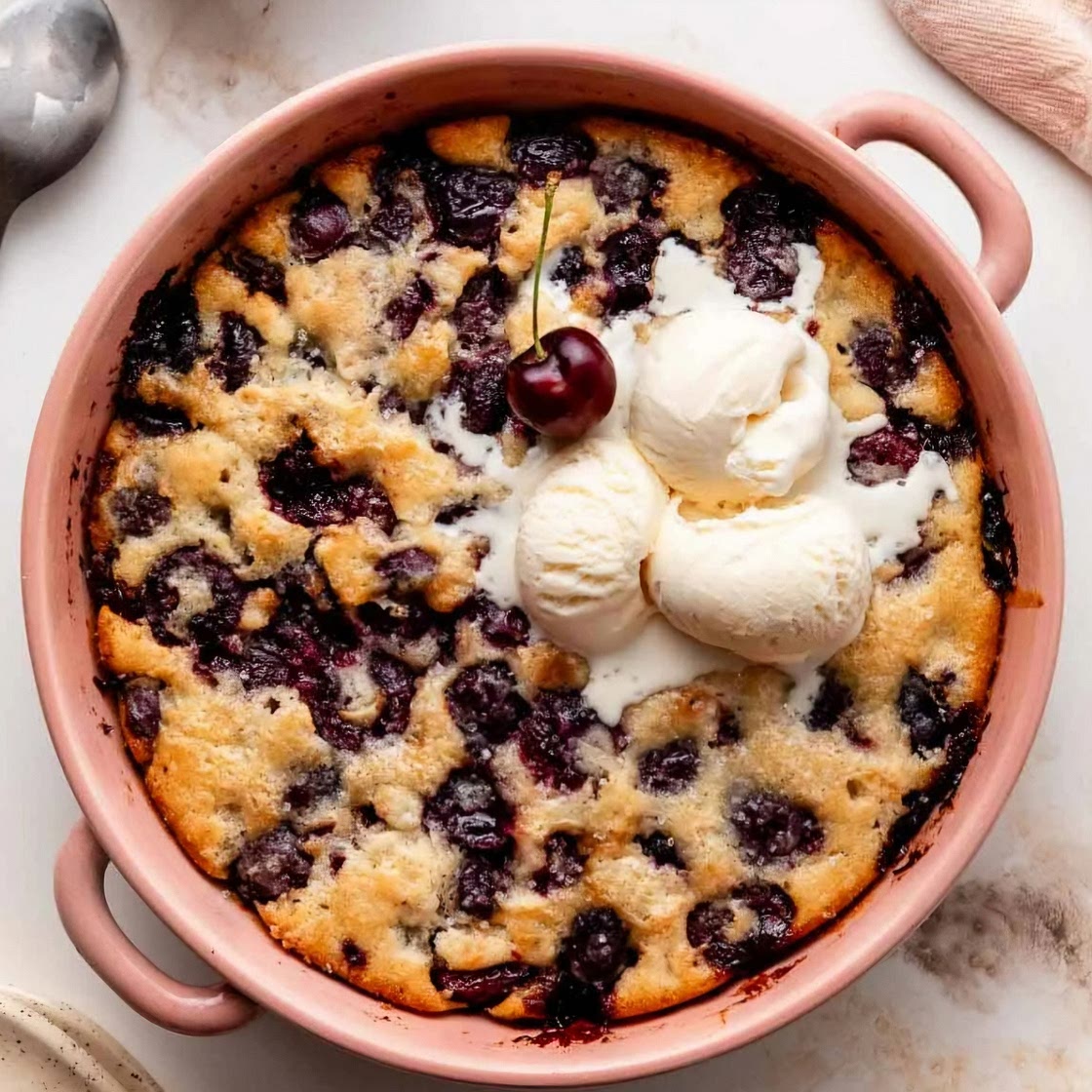 Easy Cherry Cobbler