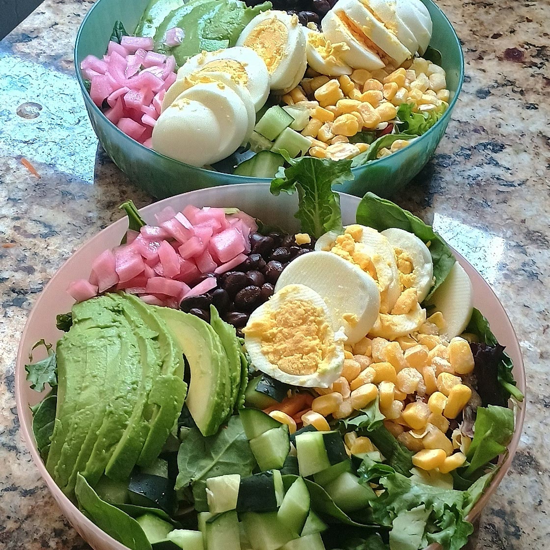 Southwest Salad with Black Beans: