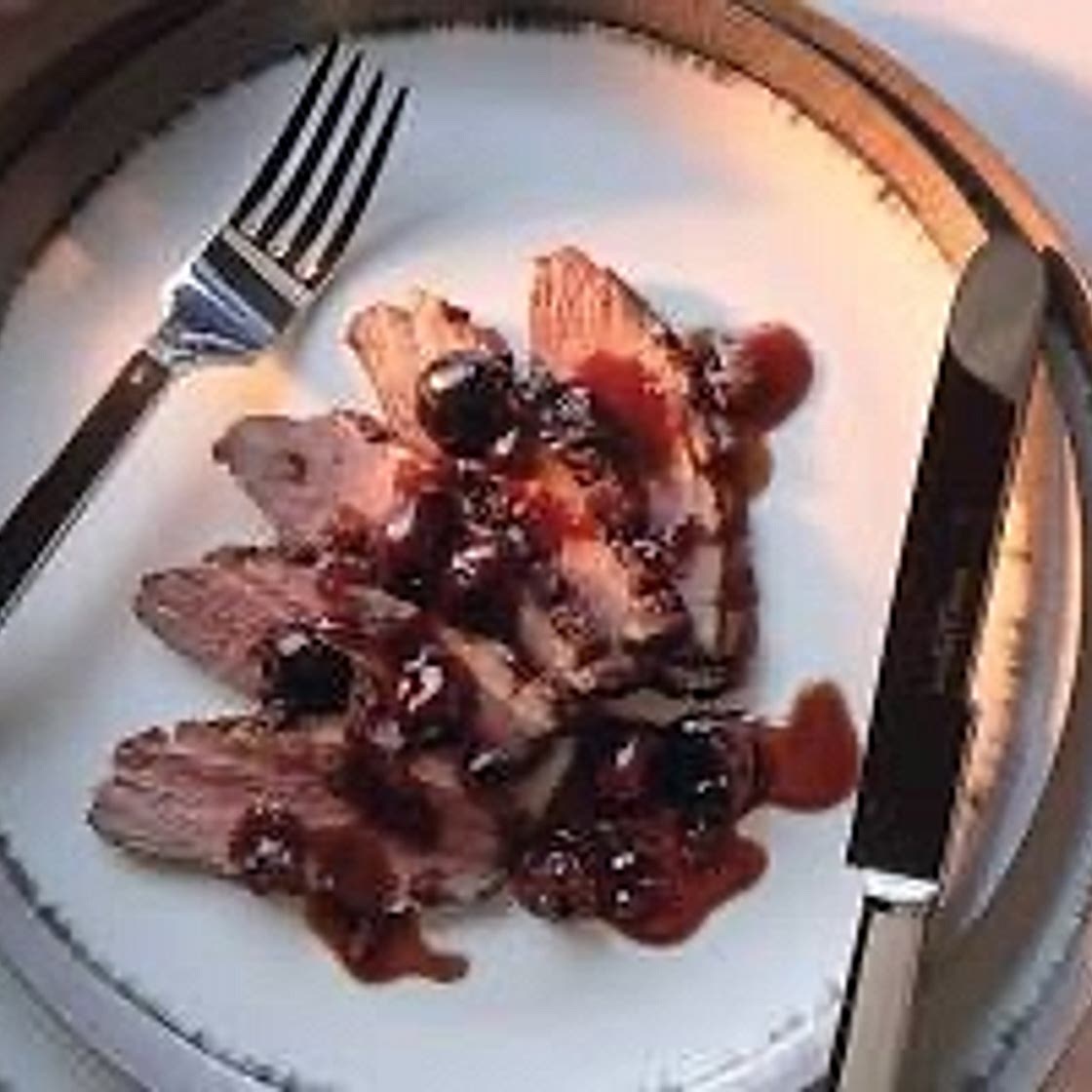 Low-histamine pan-seared duck breast with fresh cherry sauce