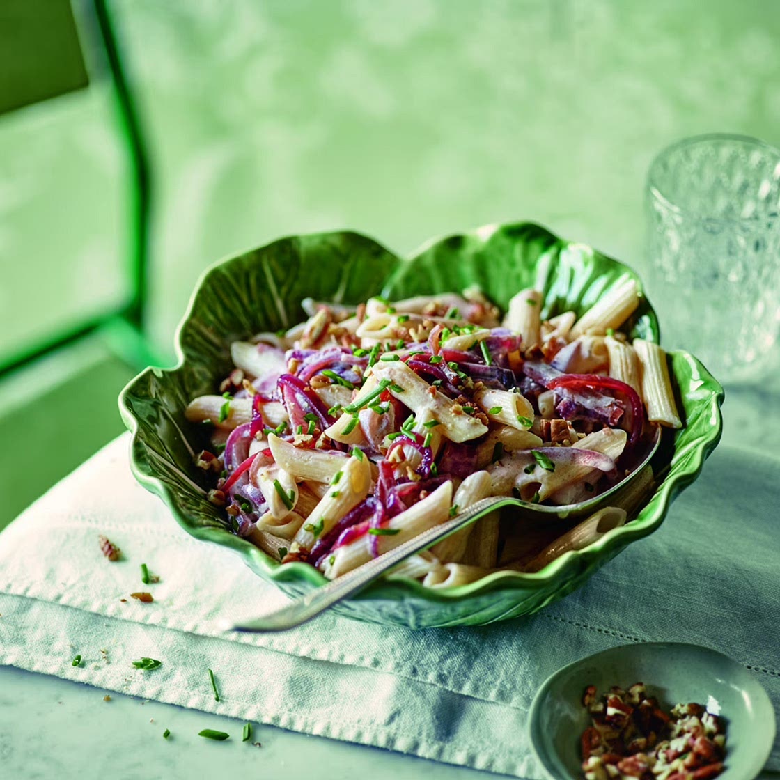 Penne Pasta with Red Onions and Goat's Cheese