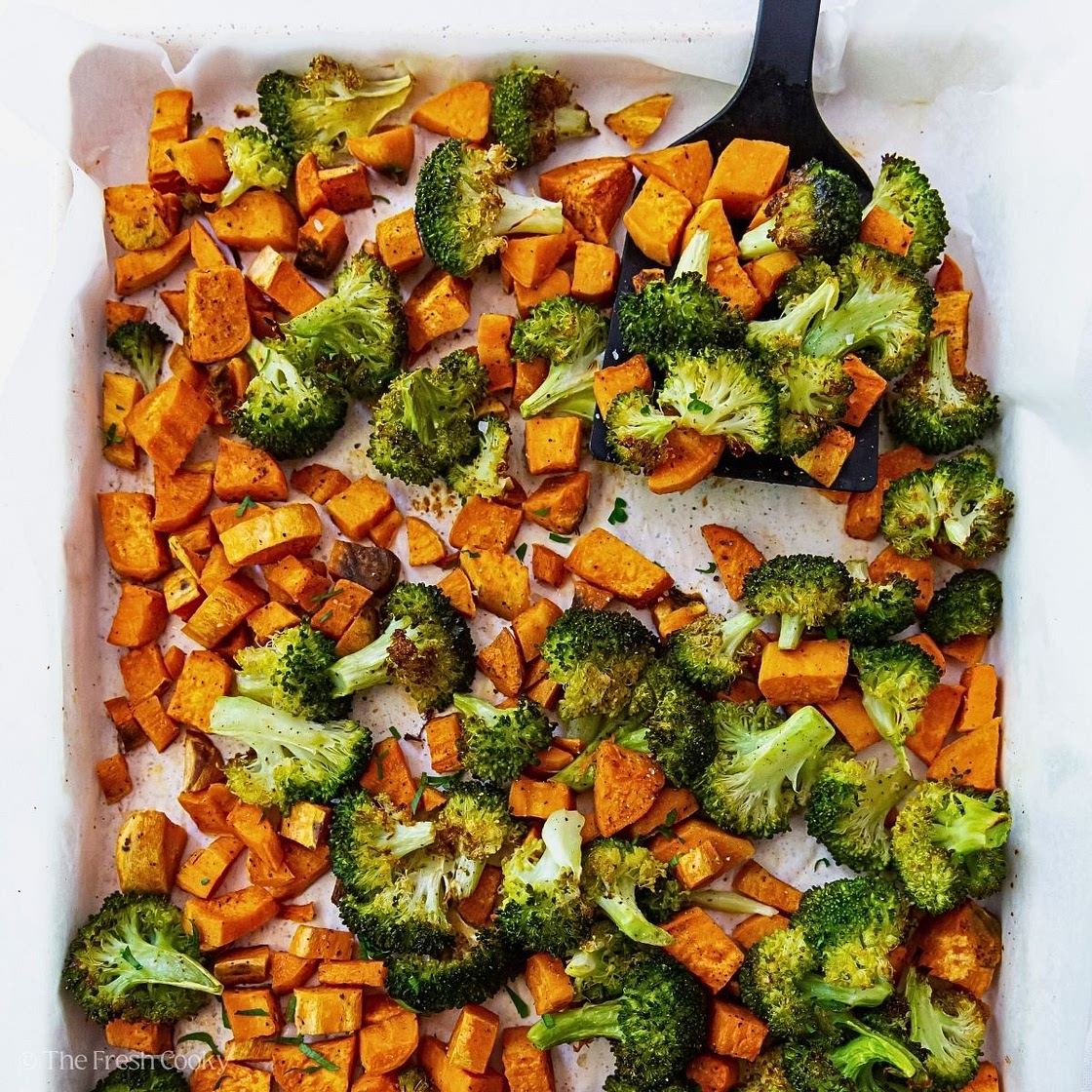 Healthy Roasted Broccoli and Sweet Potatoes
