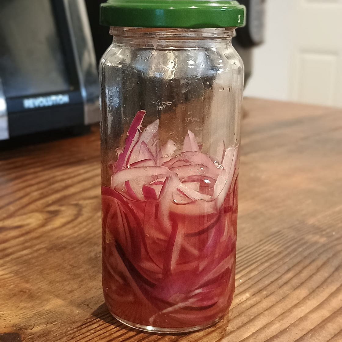 Quick 10-minute Pickled Onions