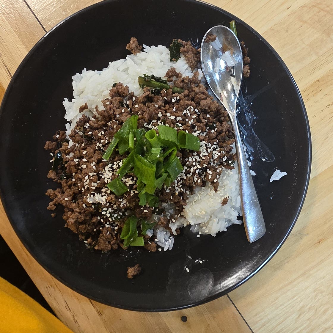 Korean Ground Beef and Rice Bowls