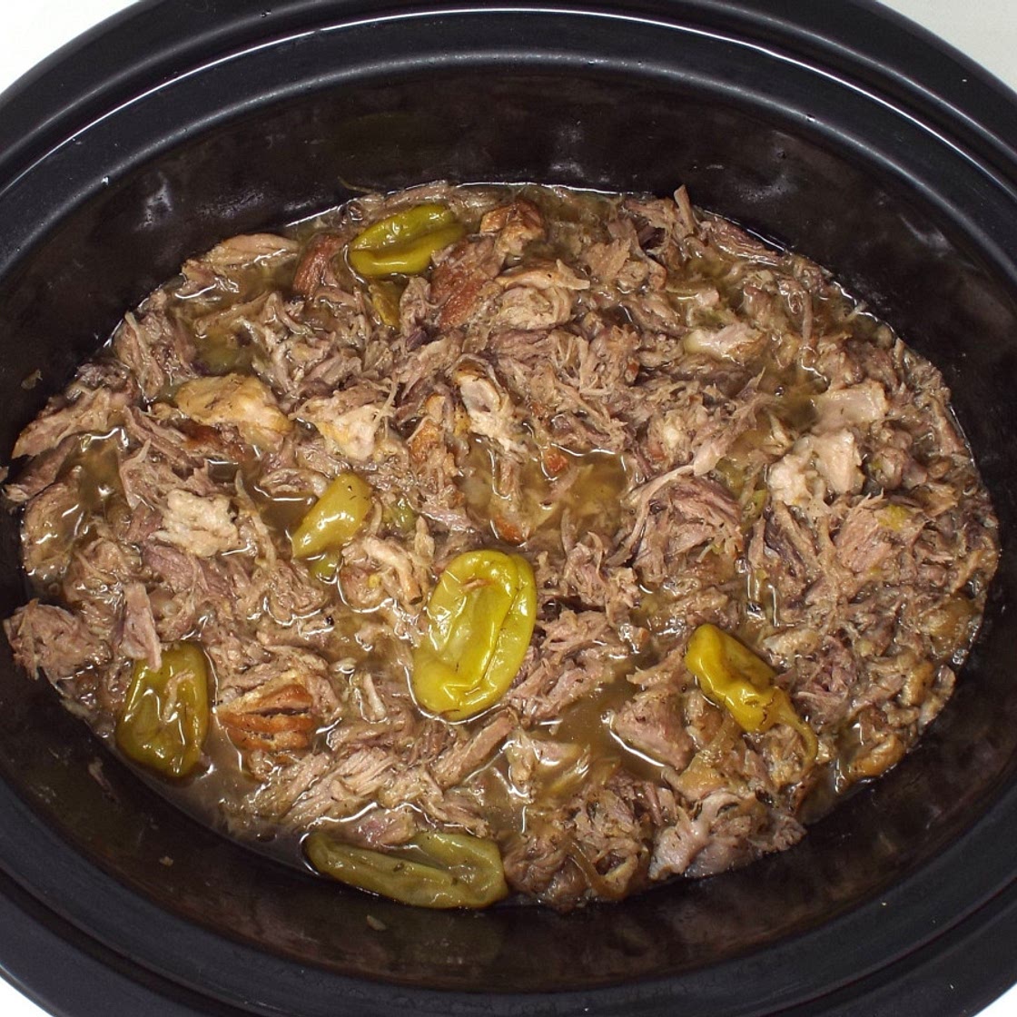Slow Cooker Mississippi Pulled Pork