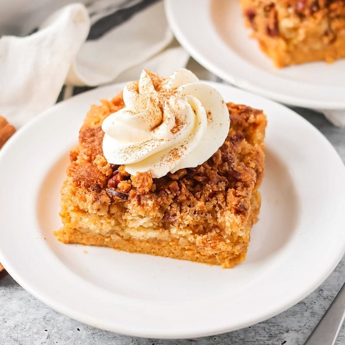 Pumpkin Crunch Cake Recipe