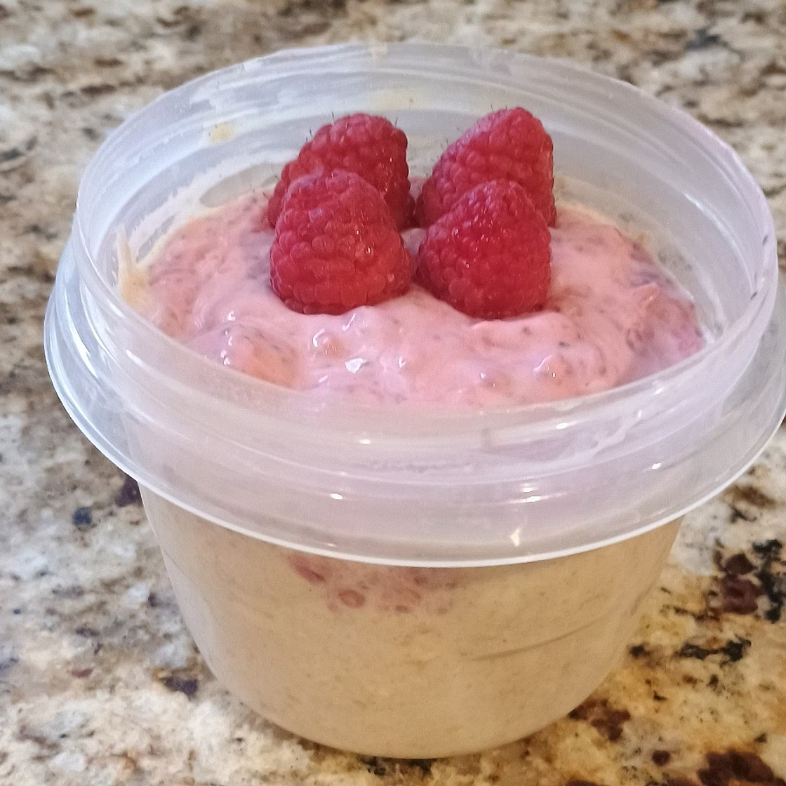 High-Protein Raspberry & Peanut Butter Overnight Oats