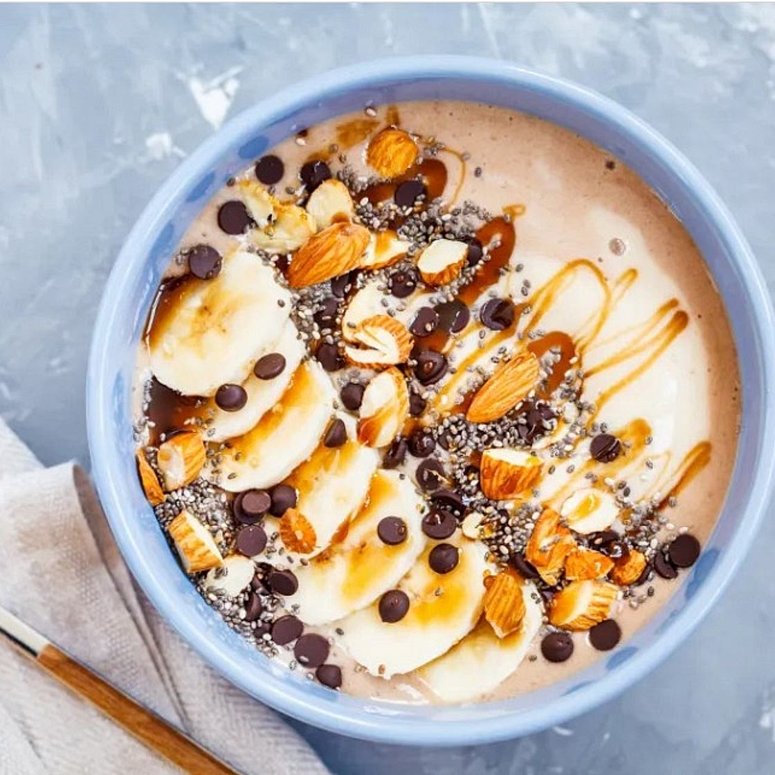 Chocolate Peanut Butter Greek Yogurt Bowl