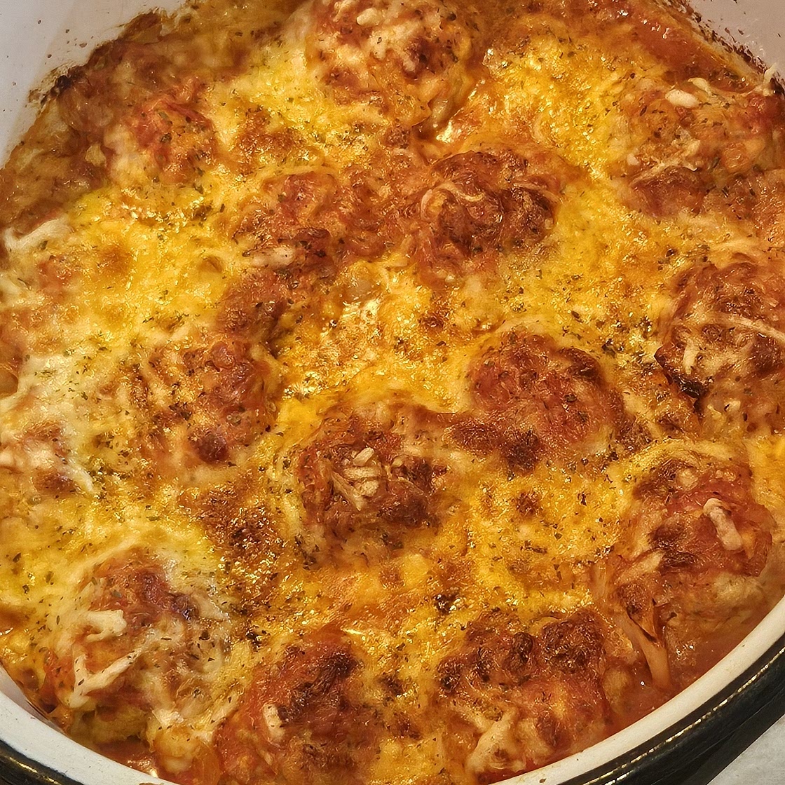 Simple Baked Cheesy Italian Chicken Meatballs