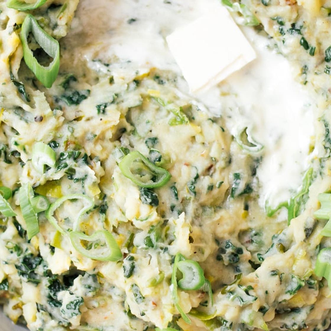 Veganer Colcannon mit gerösteten Möhren