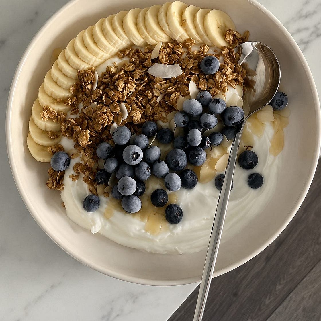 Yogurt bowl saludable n2