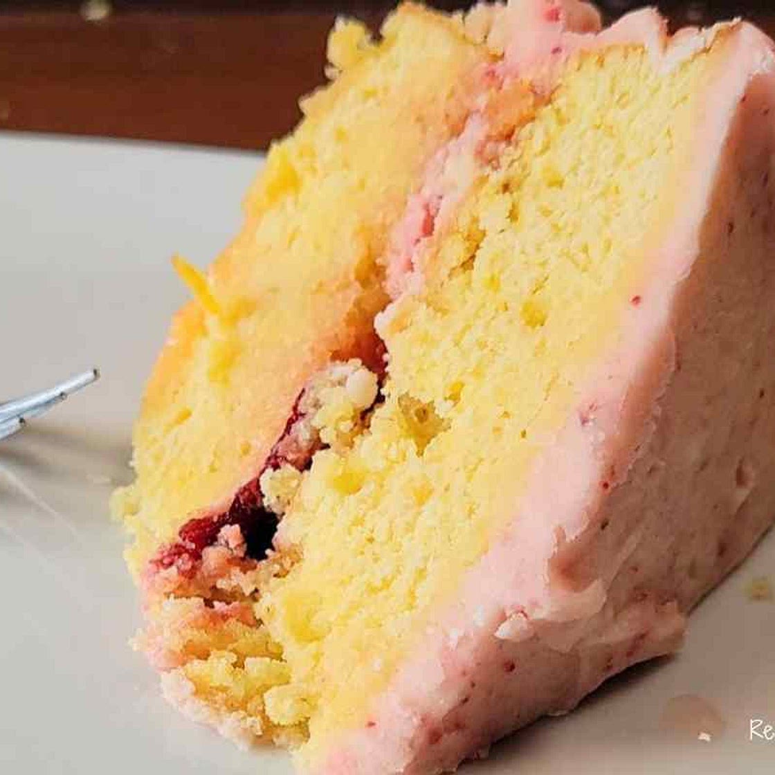 Homemade Strawberry Frosting (Buttercream with Freeze Dried Strawberries)